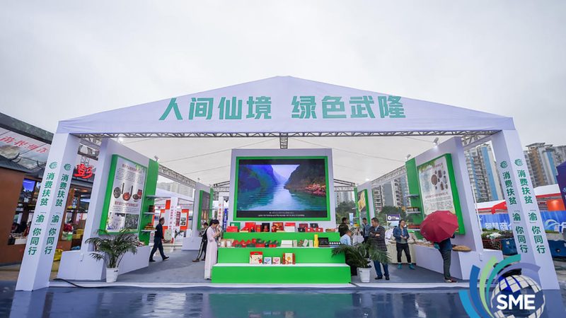 喷绘写真制作流程揭秘：从设计到成品，每一步详解
